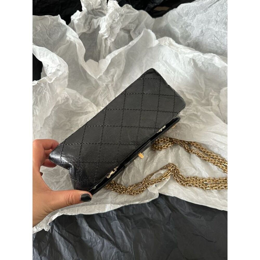 Chanel Women Pre-Loved Bag Very Good Condition - Picture 4 of 8